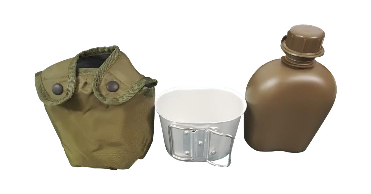 1 Litre Water Bottle with Mug and Green Pouch