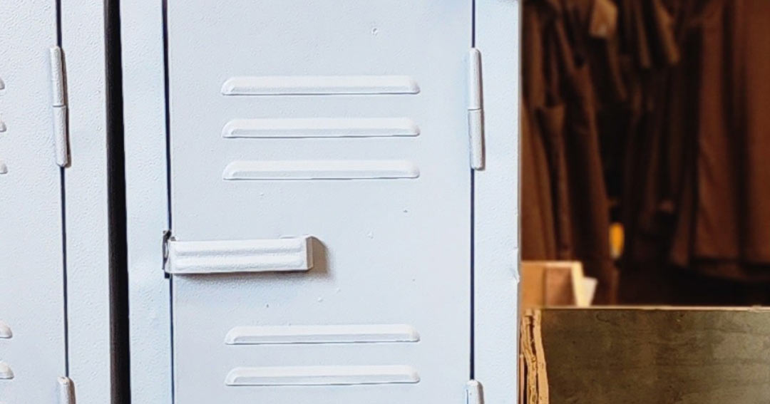4-door-locker-refurbished image 2