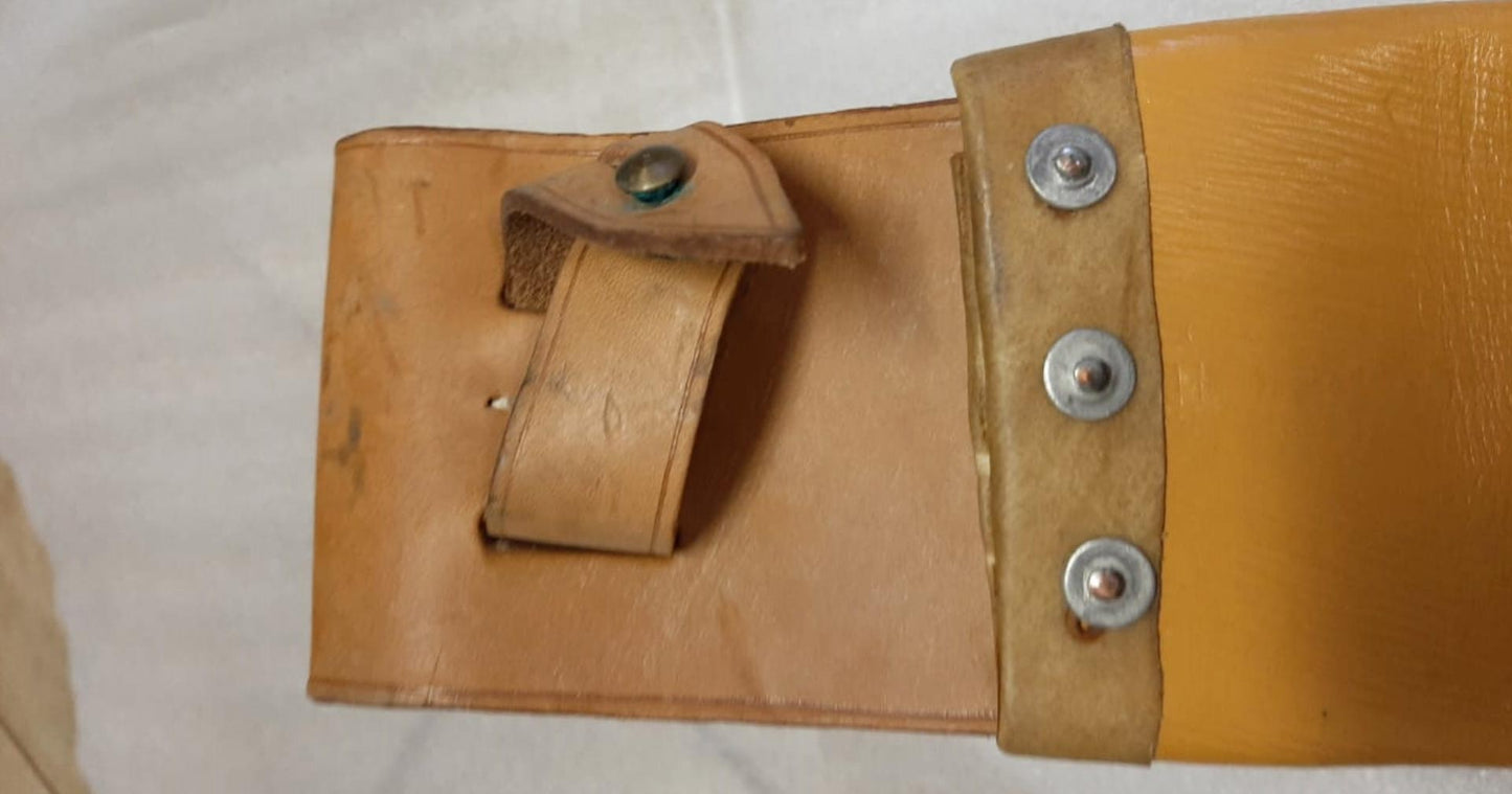 leather-sheath-used image 1