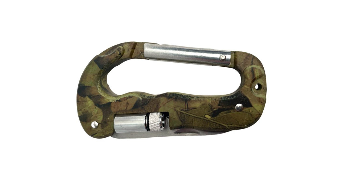 traveler-multi-function-tool-carabiner-deep-forest-camo image 0